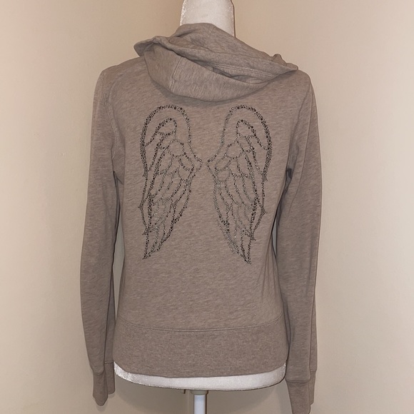 Victoria’s every fashion show angle wing hoodie - Picture 10 of 15